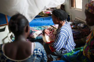 Illustration for article titled What It's Like to Be an OB/GYN in Sierra Leone: An Interview
